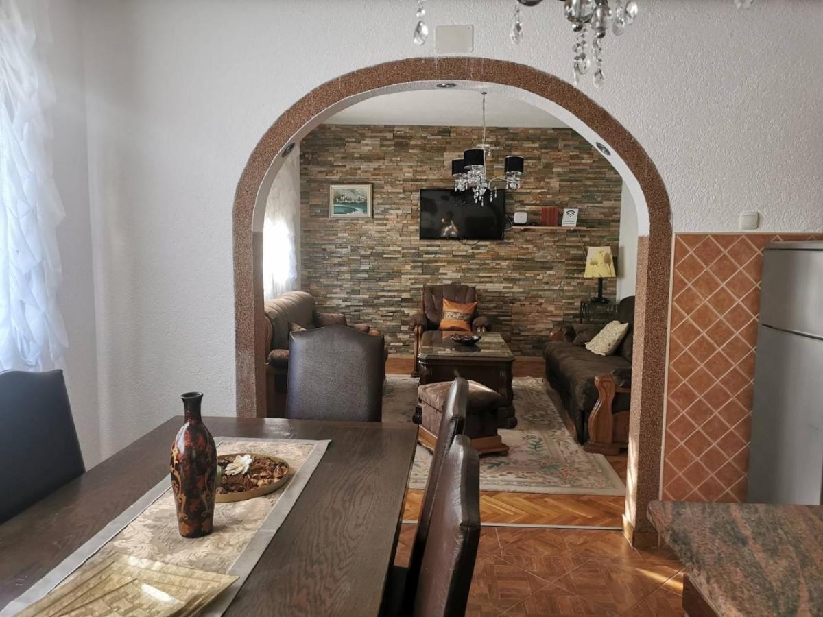 מלון Bihać House Leyla מראה חיצוני תמונה
