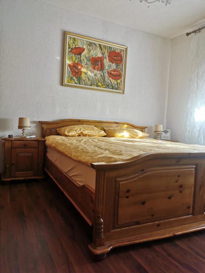 מלון Bihać House Leyla מראה חיצוני תמונה