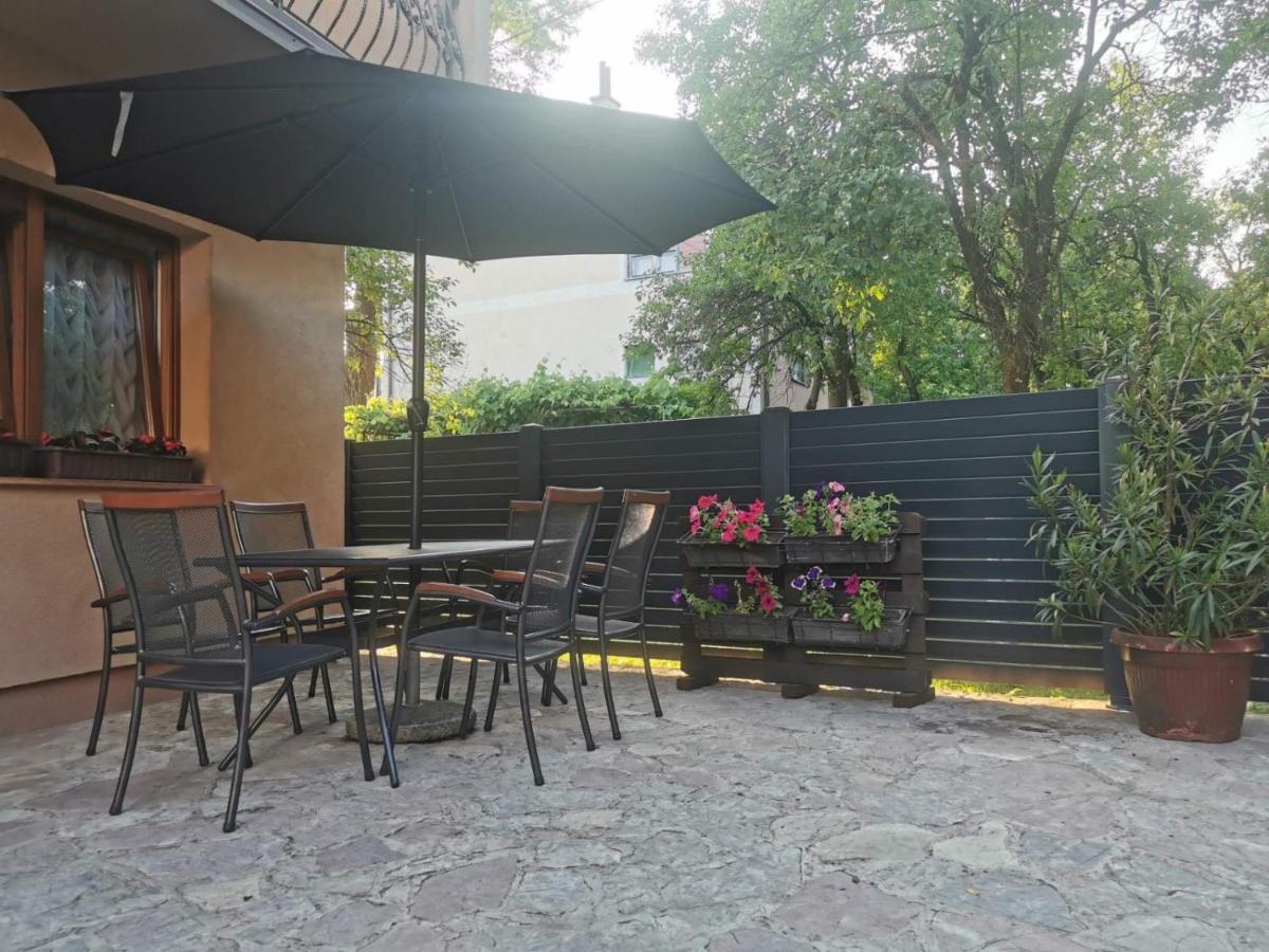 מלון Bihać House Leyla מראה חיצוני תמונה